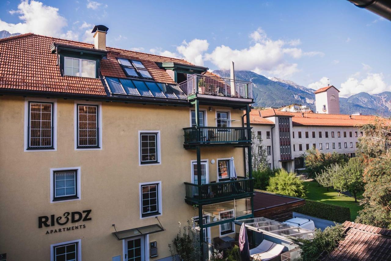 Riedz Apartments Innsbruck- Zentrales Apartmenthaus mit grüner Oase Exterior foto